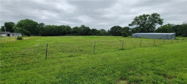 801 S Mckinley St, Laharpe, KS 66751