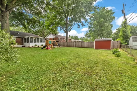 Exterior - 15600 E 43rd Street S St, Independence, MO 64055 photo 6 of 6