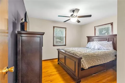 Bedroom - 15600 E 43rd Street S St, Independence, MO 64055 photo 4 of 5