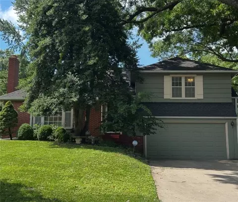 2821 W 73rd St, Prairie Village, KS 66208