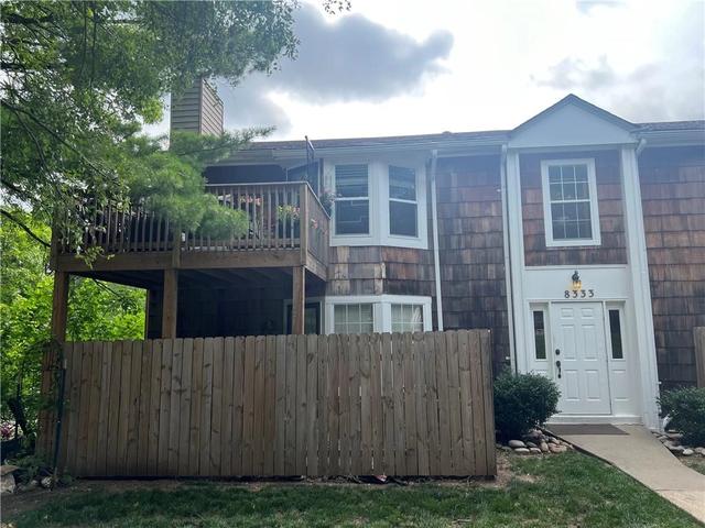 8333 Lowell Ave #3, Overland Park, KS 66212