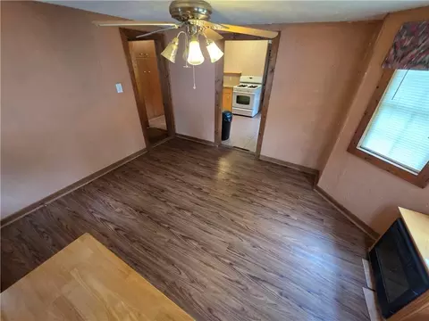 212 E Melvin St, Arma, KS 66712 photo 18
