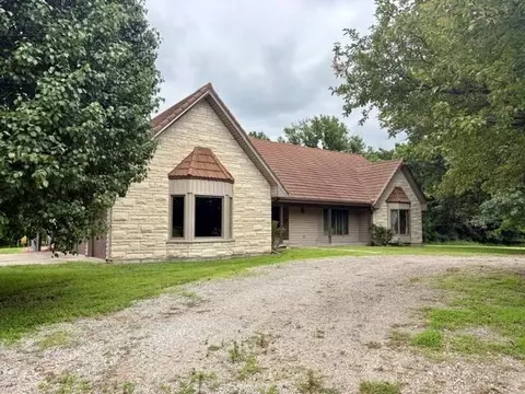 2160 3rd Rd, Leroy, KS 66857