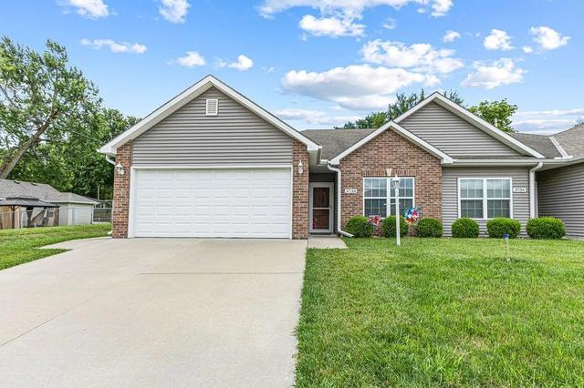 3738 Charles St, Saint Joseph, MO 64506