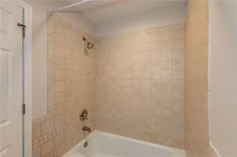 1920 E Mohawk Dr, Olathe, KS 66062 photo 44