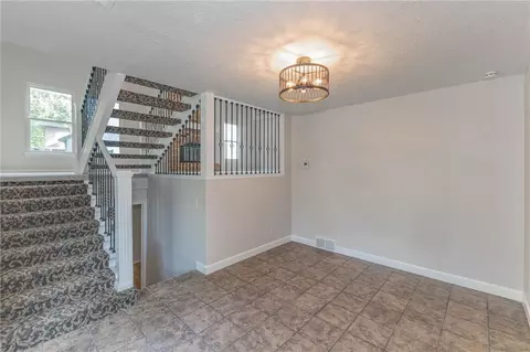 1920 E Mohawk Dr, Olathe, KS 66062 photo 9
