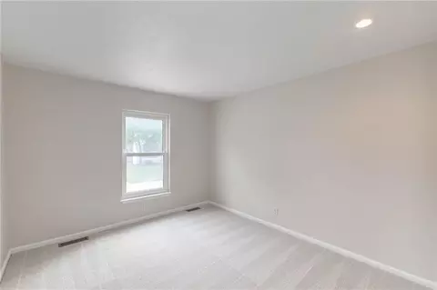 1920 E Mohawk Dr, Olathe, KS 66062 photo 36