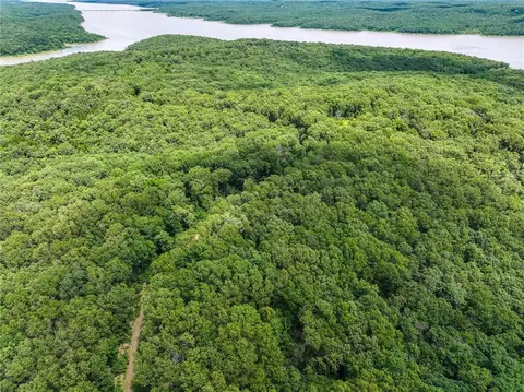 5760 NE 871 Private Road Rd, Osceola, MO 64776