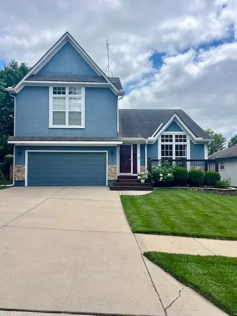 19513 W 64 Ter, Shawnee, KS 66218