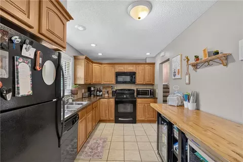 Kitchen - 4115 S Cottage Ave, Independence, MO 64055 photo 1 of 2