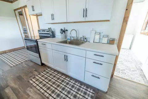 Kitchen - 18 NE 100th St, Spickard, MO 64679 photo 4 of 4