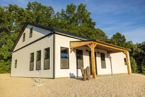 Exterior - 18 NE 100th St, Spickard, MO 64679 photo 8 of 9