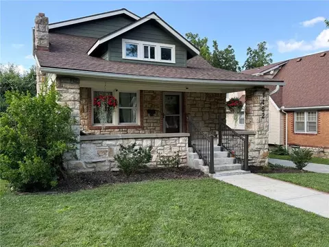1462 E 78th St, Kansas City, MO 64131