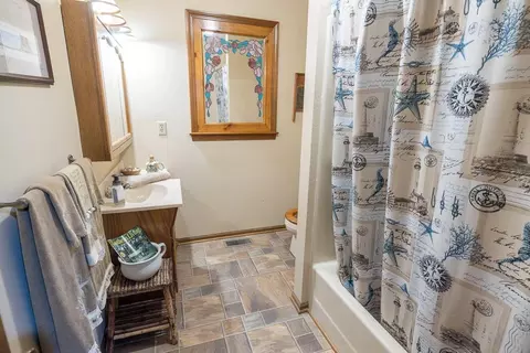 Bath - 662 W 6th St, Schell City, MO 64783 photo 6 of 7