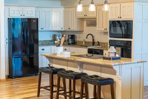 Kitchen - 662 W 6th St, Schell City, MO 64783 photo 1 of 2