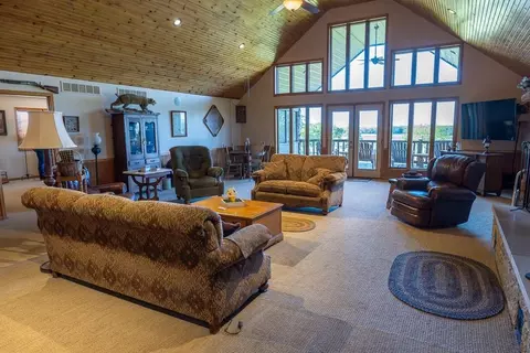 Living - 662 W 6th St, Schell City, MO 64783 photo 1 of 6