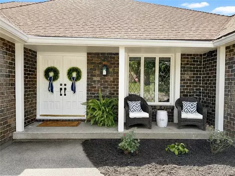 5768 Cottage Ave, Kansas City, MO 64133