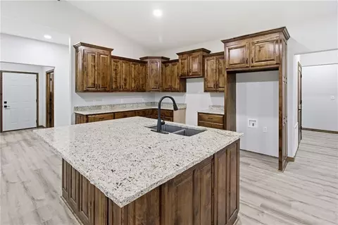 605 Hackberry St, Bartlett, KS 67332 photo 4