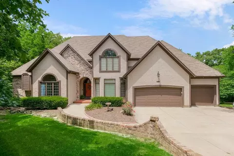 18702 W 64th St, Shawnee, KS 66218