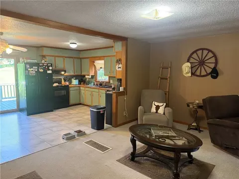 701 S 17th St, Bethany, MO 64424 photo 2