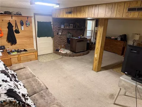 701 S 17th St, Bethany, MO 64424 photo 9