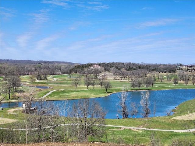 5 Utah Dr, Linn Valley, KS 66040