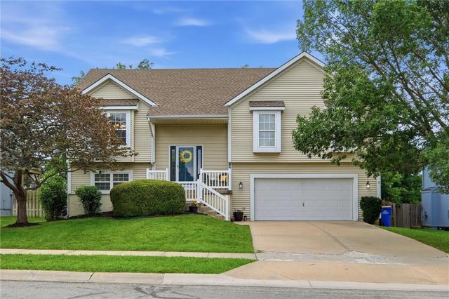 800 S Meadowbrook St, Gardner, KS 66030