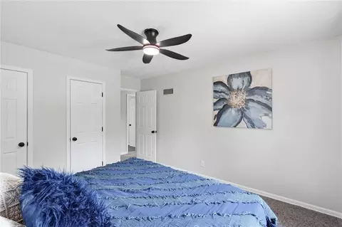 Bedroom - 6901 E 127th Ter, Grandview, MO 64030 photo 3 of 3