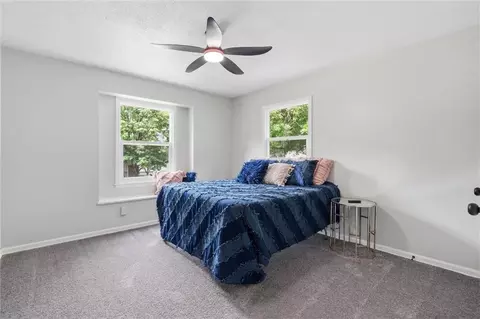 Bedroom - 6901 E 127th Ter, Grandview, MO 64030 photo 2 of 3