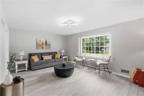 Living - 6901 E 127th Ter, Grandview, MO 64030 photo 1 of 9