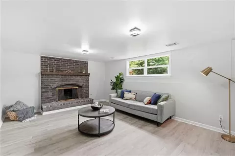 Living - 6901 E 127th Ter, Grandview, MO 64030 photo 5 of 9