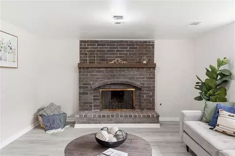Living - 6901 E 127th Ter, Grandview, MO 64030 photo 7 of 9