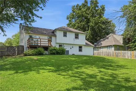Exterior - 6901 E 127th Ter, Grandview, MO 64030 photo 7 of 7