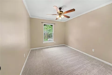 Bedroom - 1322 S Hocker Ave, Independence, MO 64055 photo 3 of 6