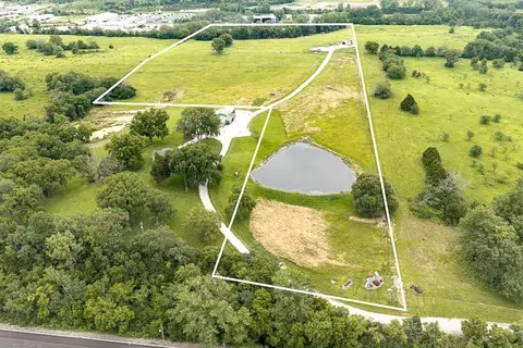 24870 139th St, Lansing, KS 66043