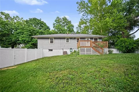 Exterior - 120 Baker St, Buckner, MO 64016 photo 3 of 5