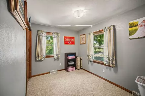 Bedroom - 120 Baker St, Buckner, MO 64016 photo 4 of 4