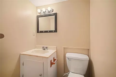 Bath - 120 Baker St, Buckner, MO 64016 photo 2 of 2