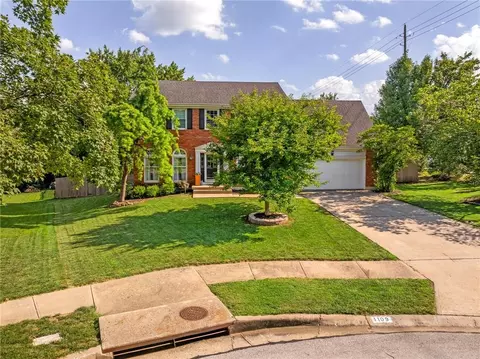1109 W 120th Ter, Kansas City, MO 64145