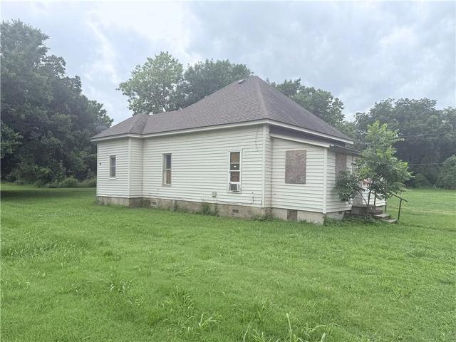 1315 W Pine St, Independence, KS 67301