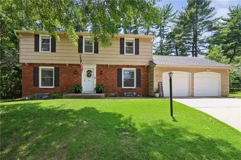 6836 NW Birch Ct, Kansas City, MO 64151