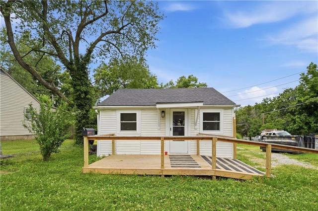 1100 S Savage St, Independence, MO 64050