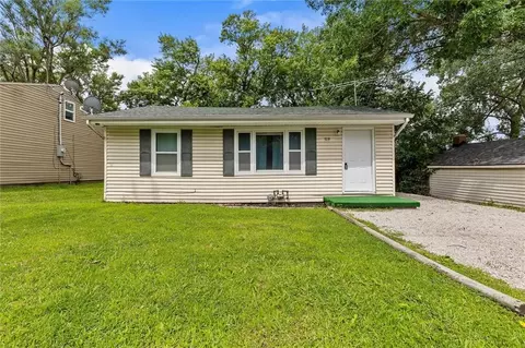 519 N Garner St, Lawson, MO 64062