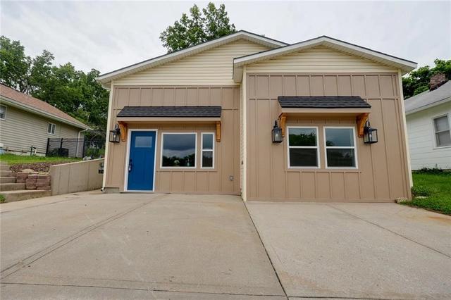 11420 E Simpson Ave, Independence, MO 64054