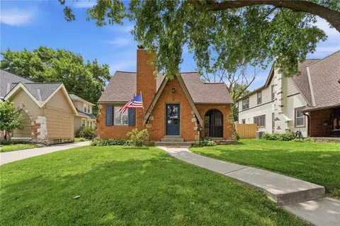 431 E 69th Ter, Kansas City, MO 64131