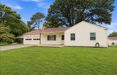 4416 Vermont Ave, Kansas City, MO 64133