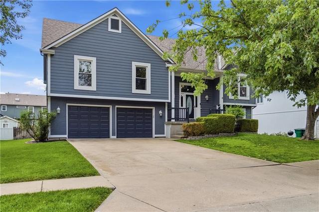 282 W Westhoff Pl, Gardner, KS 66030