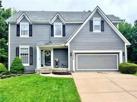 13920 W 143rd Ct, Olathe, KS 66062