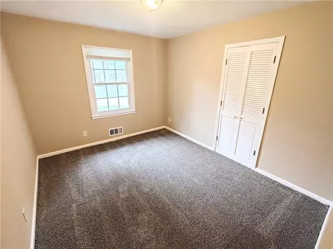 3900 S Hands St, Independence, MO 64055 photo 13
