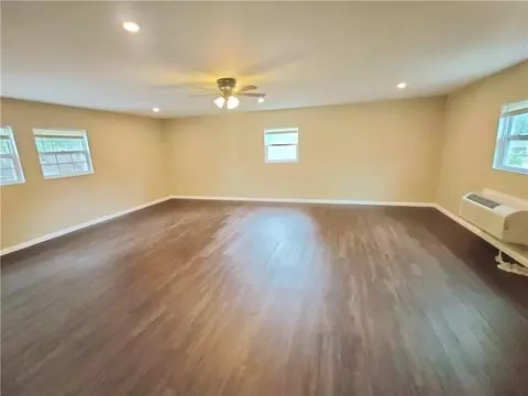 3900 S Hands St, Independence, MO 64055 photo 8